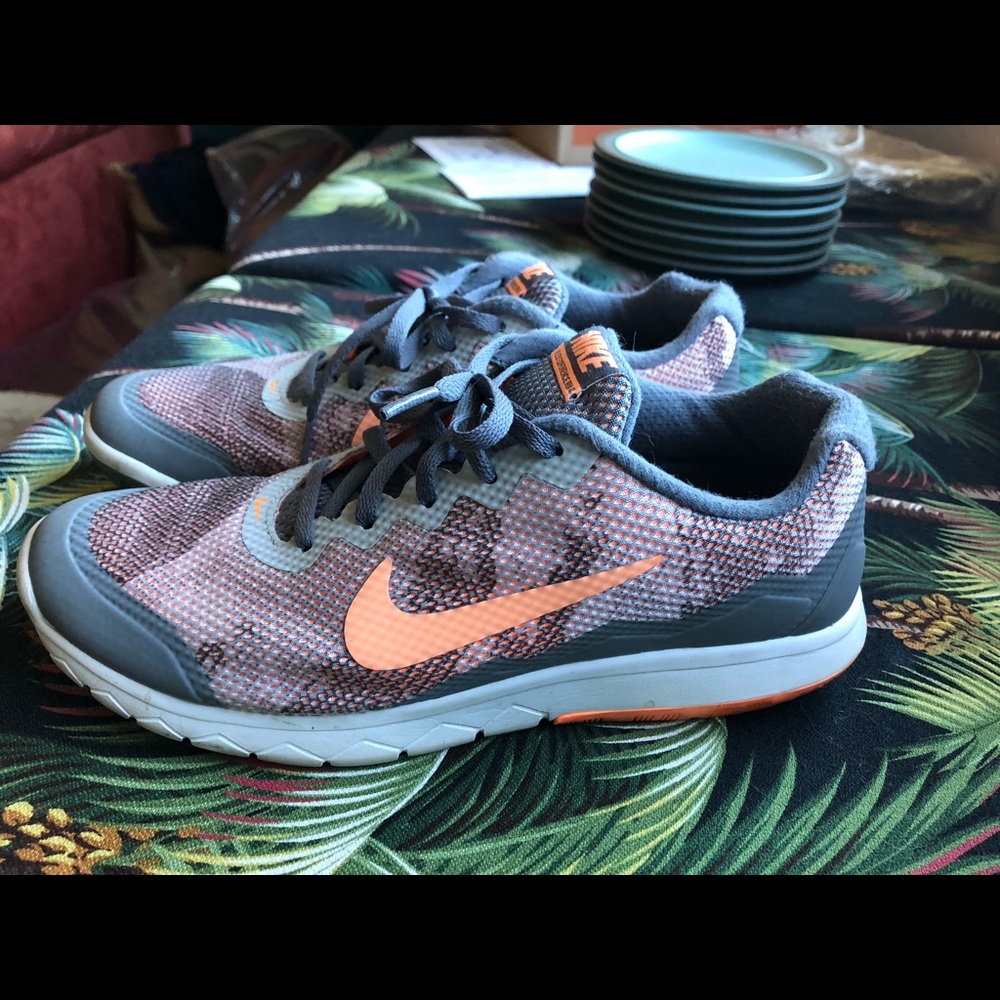 Nike flex experience Run 4